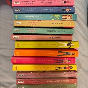 Pretty Little Liars series